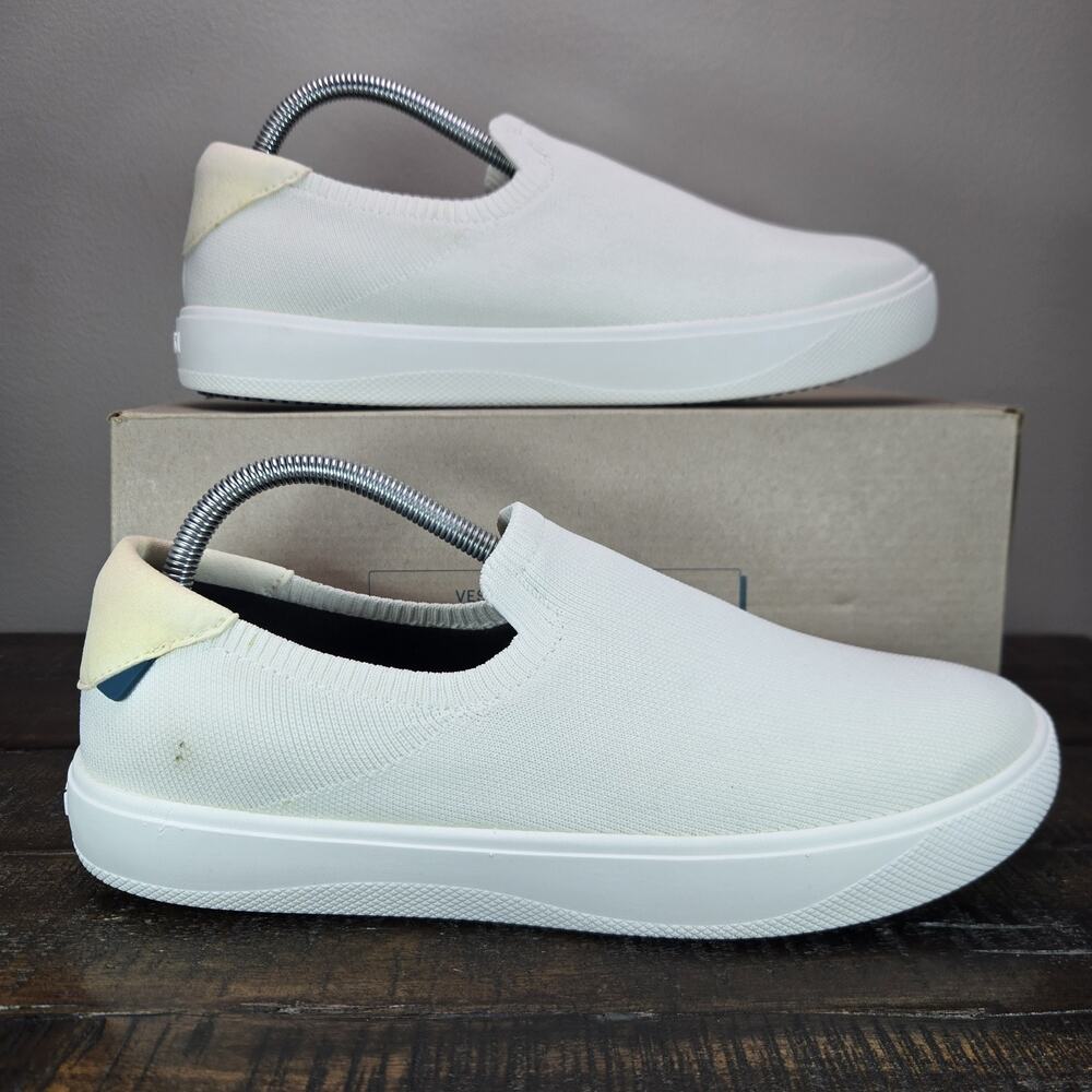 NEW Vessi Boardwalk Slip On Womens Size 10 Waterproof Shoes Sneakers Sail White